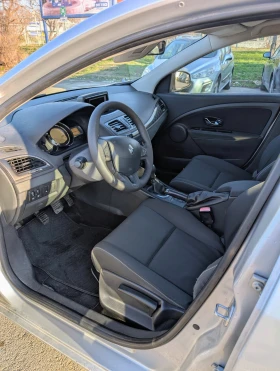 Renault Megane Grandtour 1.5 dci 110 к.с. комби, снимка 11