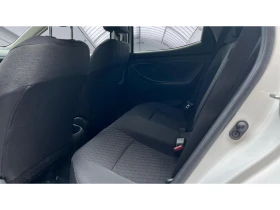 Toyota Yaris 1.5i A/T, Месечна вноска от 227   - 13990 € / 27362.06 лв. - 16870976 12