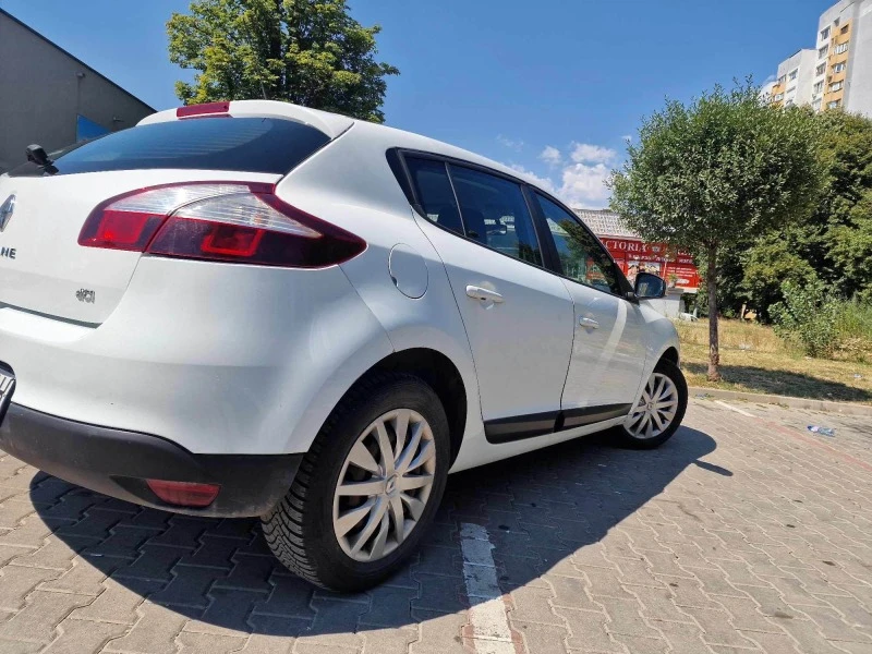 Renault Megane, снимка 3 - Автомобили и джипове - 46978581