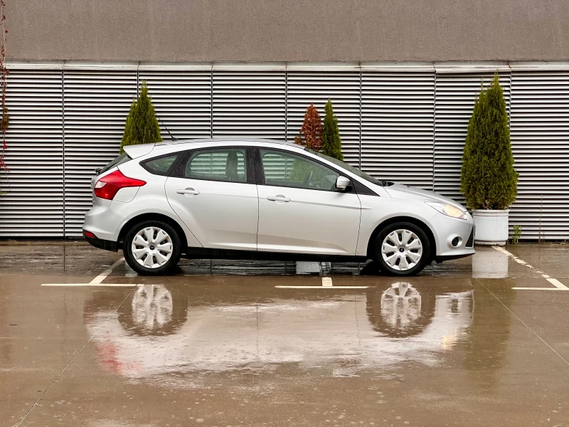 Ford Focus 1.6tdci* CarPlay* камера, снимка 6 - Автомобили и джипове - 47581726