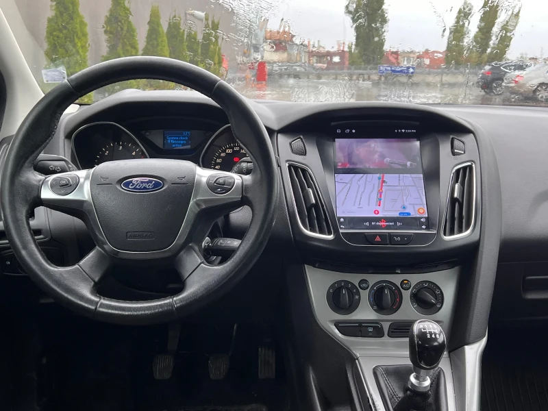 Ford Focus 1.6tdci* CarPlay* камера, снимка 8 - Автомобили и джипове - 47581726