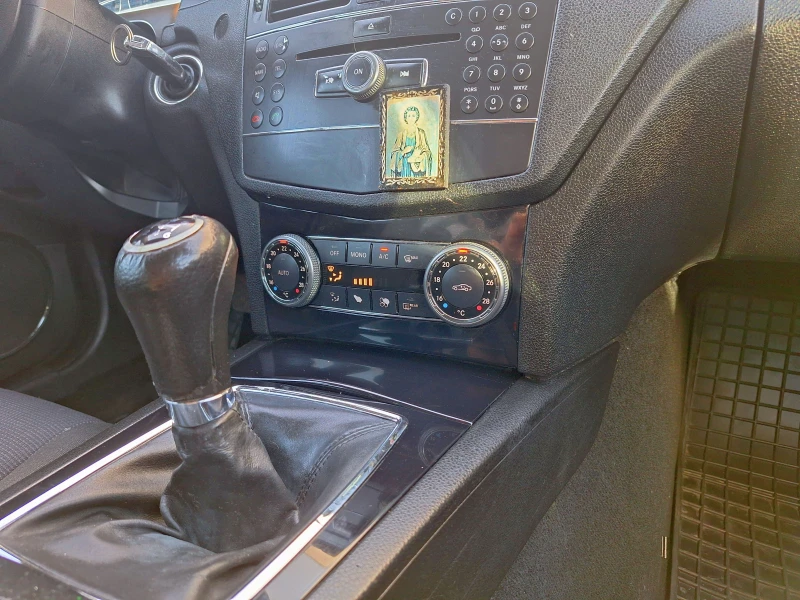 Mercedes-Benz C 200 2.2CDI 136к.с., снимка 11 - Автомобили и джипове - 52775340