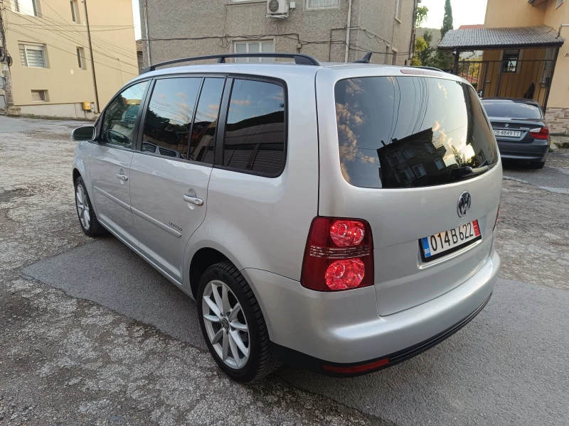 VW Touran 2.0TDI 140 DSG 8V, снимка 5 - Автомобили и джипове - 52770526