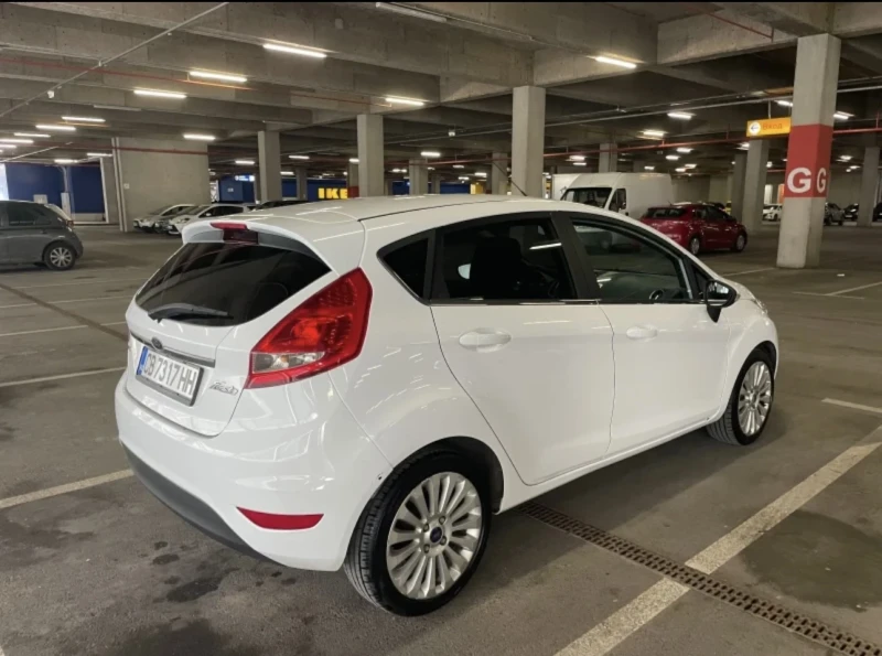 Ford Fiesta, снимка 4 - Автомобили и джипове - 52041157