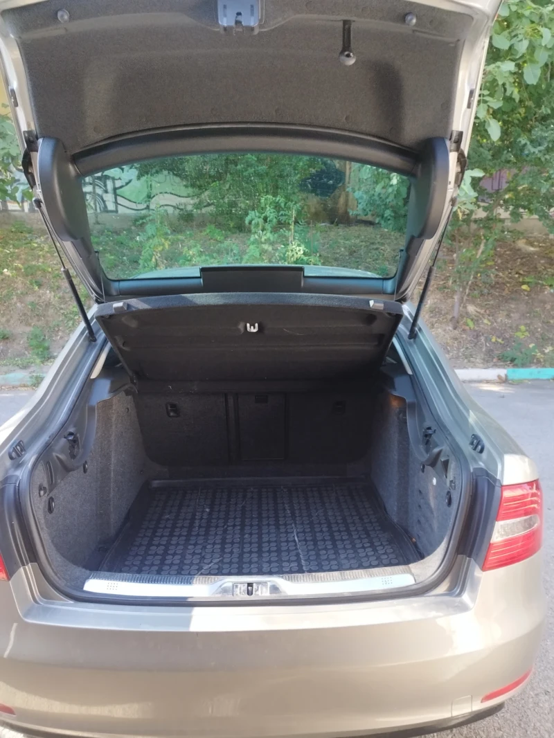 Skoda Superb, снимка 2 - Автомобили и джипове - 52490670