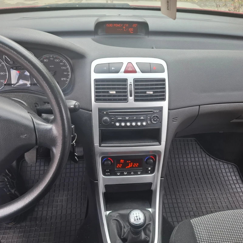 Peugeot 307 SW, снимка 13 - Автомобили и джипове - 52351630