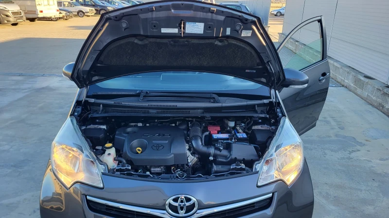 Toyota Verso S 1.4D4D-90 PANORAMA* KEYLESS* KAMERA* EURO5 , снимка 16 - Автомобили и джипове - 52414710