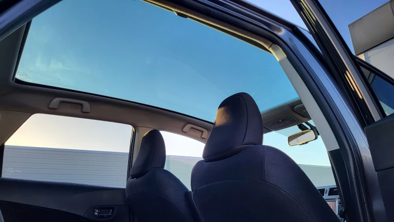 Toyota Verso S 1.4D4D-90 PANORAMA* KEYLESS* KAMERA* EURO5 , снимка 10 - Автомобили и джипове - 52414710