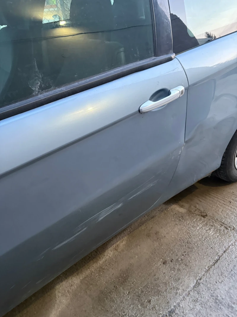 Alfa Romeo 147 1.9 JTD, снимка 5 - Автомобили и джипове - 53342680