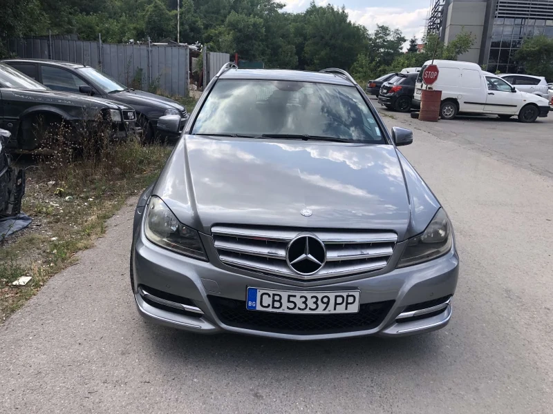 Mercedes-Benz C 220 2.2