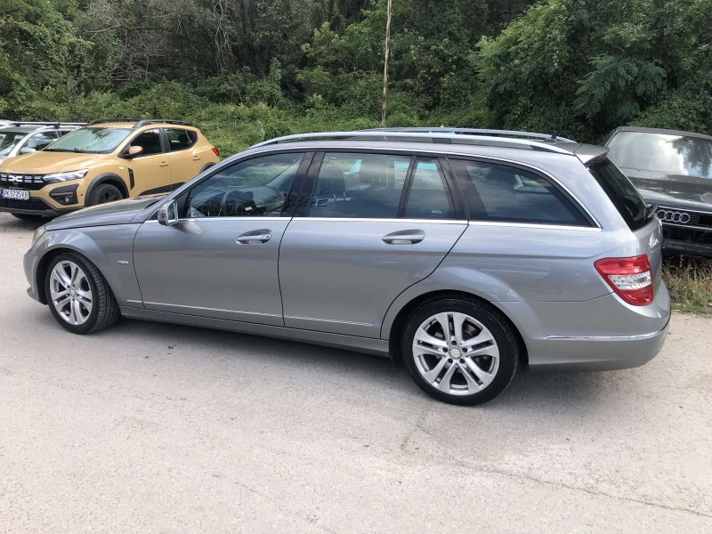 Mercedes-Benz C 220 2.2, снимка 2 - Автомобили и джипове - 53344189
