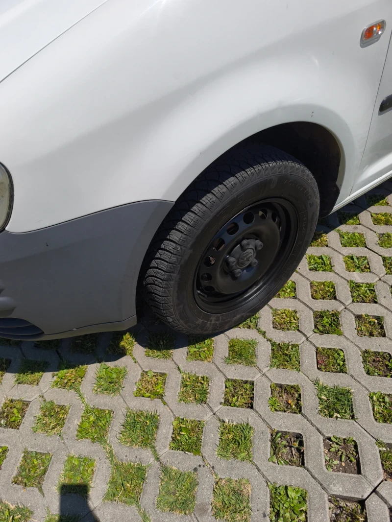 VW Caddy, снимка 6 - Автомобили и джипове - 53465542