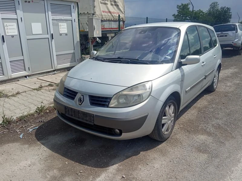 Renault Grand scenic 1.9DCI 120PS, снимка 3 - Автомобили и джипове - 28917406