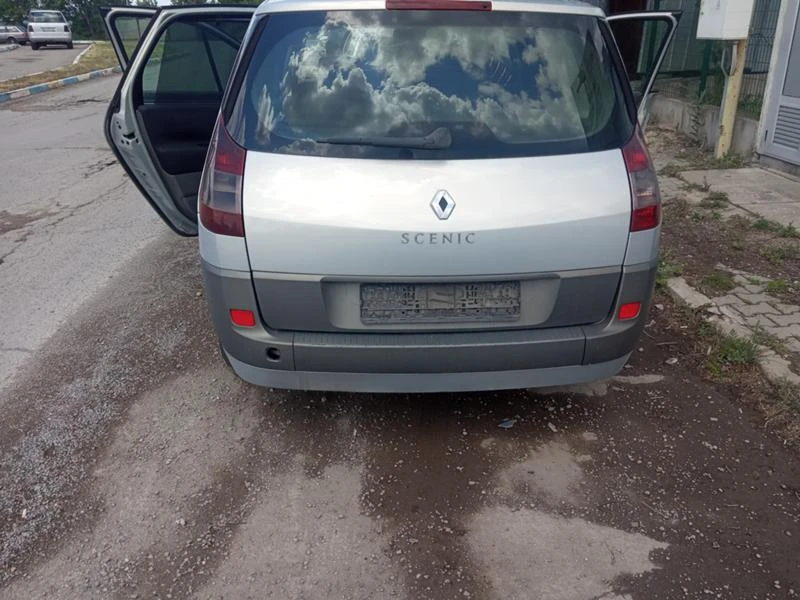 Renault Grand scenic 1.9DCI 120PS, снимка 8 - Автомобили и джипове - 28917406