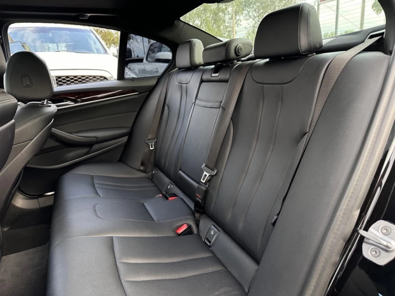 BMW 530 xDrive* parking assist* - 32500 лв. - 89069889 | Car24.bg