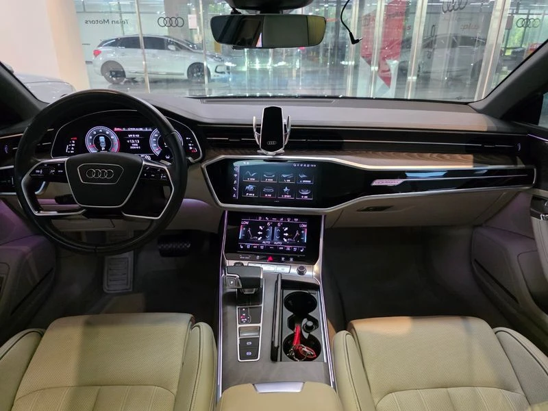 Audi A7 3.0 DLZ Automatic, снимка 7 - Автомобили и джипове - 55967589
