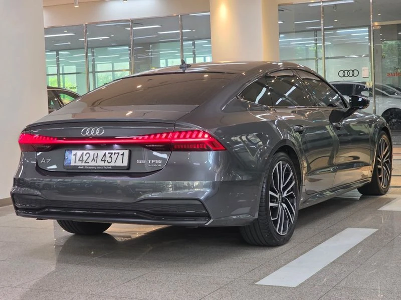 Audi A7 3.0 DLZ Automatic, снимка 2 - Автомобили и джипове - 55967589