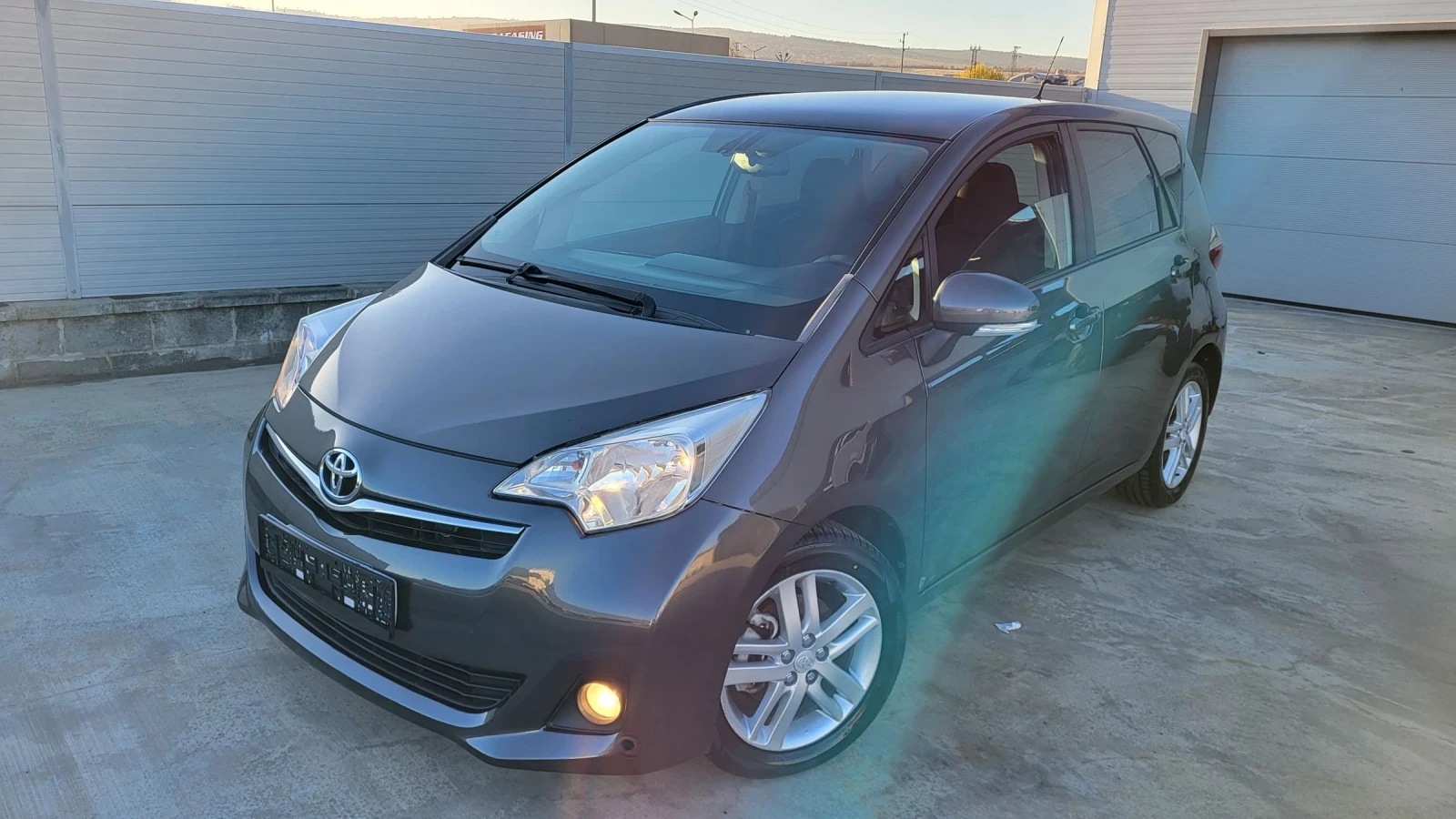 Toyota Verso S 1.4D4D-90 PANORAMA* KEYLESS* KAMERA* EURO5 , снимка 1
