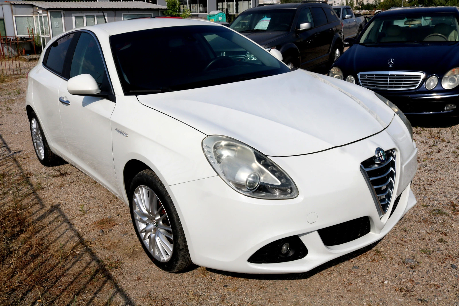 Alfa Romeo Giulietta 2.0 JTDM - изображение 3