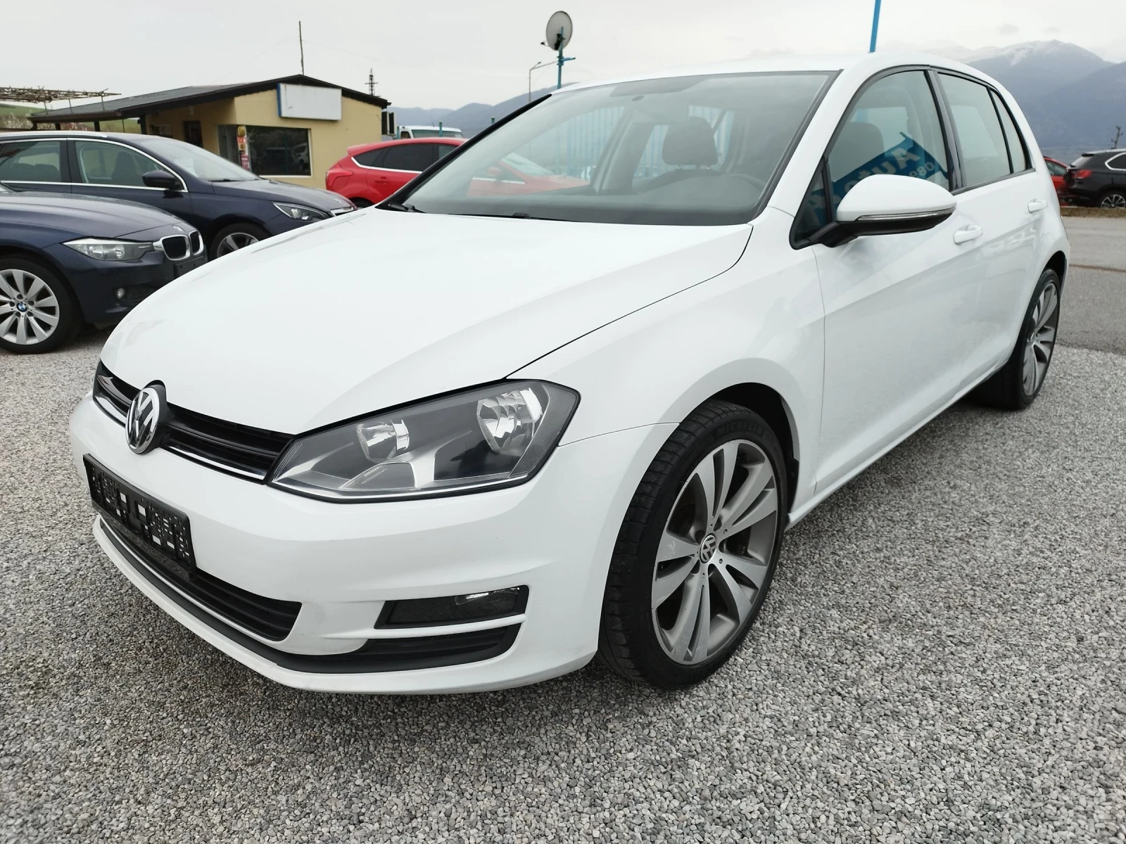 VW Golf 1.6 TDI 90кс. - изображение 9