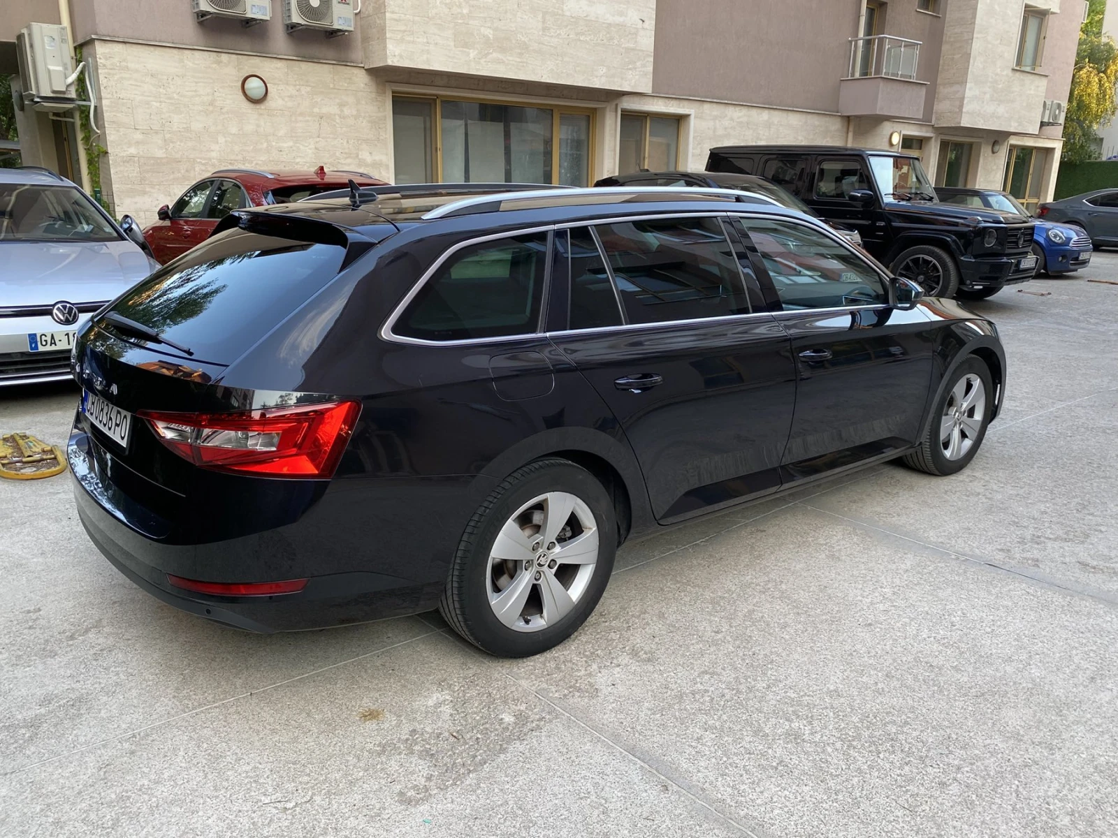 Skoda Superb  2.0TDI/DSG7/ SCR Business - изображение 3