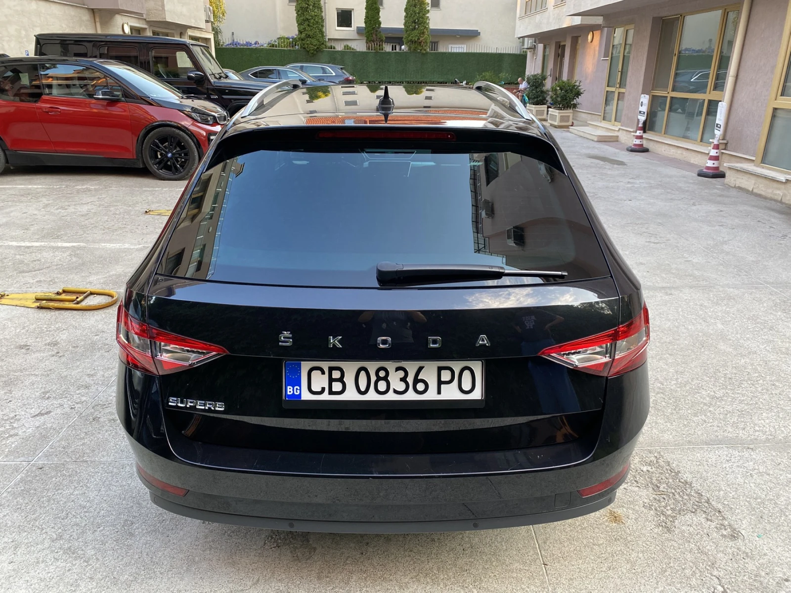 Skoda Superb  2.0TDI/DSG7/ SCR Business - изображение 4