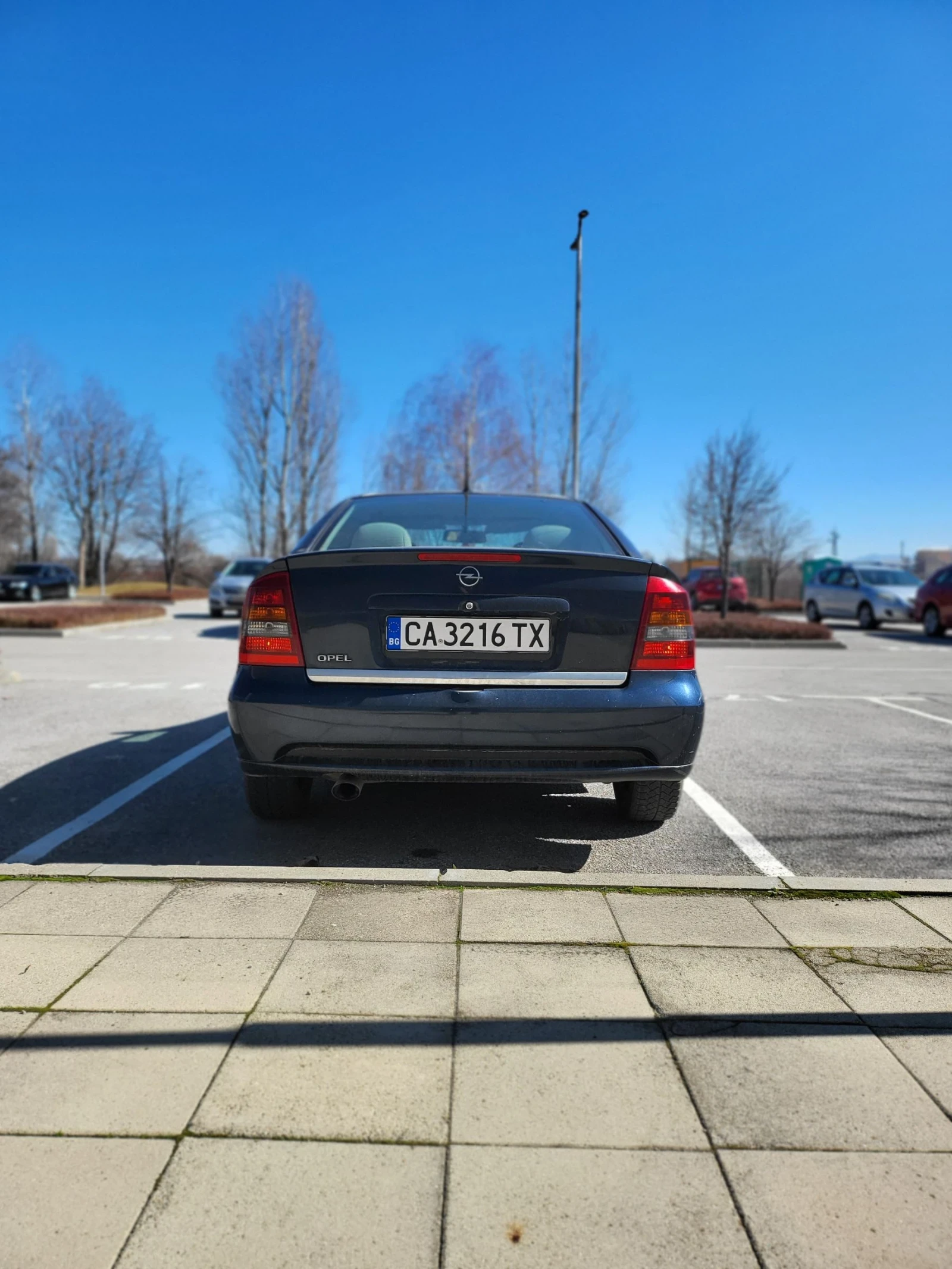 Opel Astra  Bertone - изображение 5