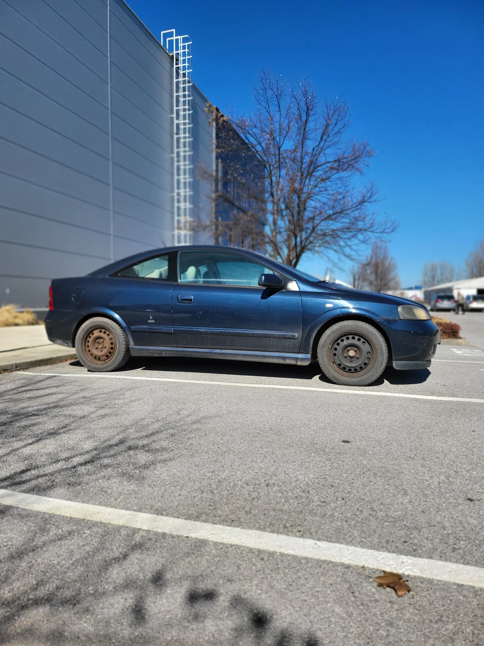 Opel Astra  Bertone - изображение 4