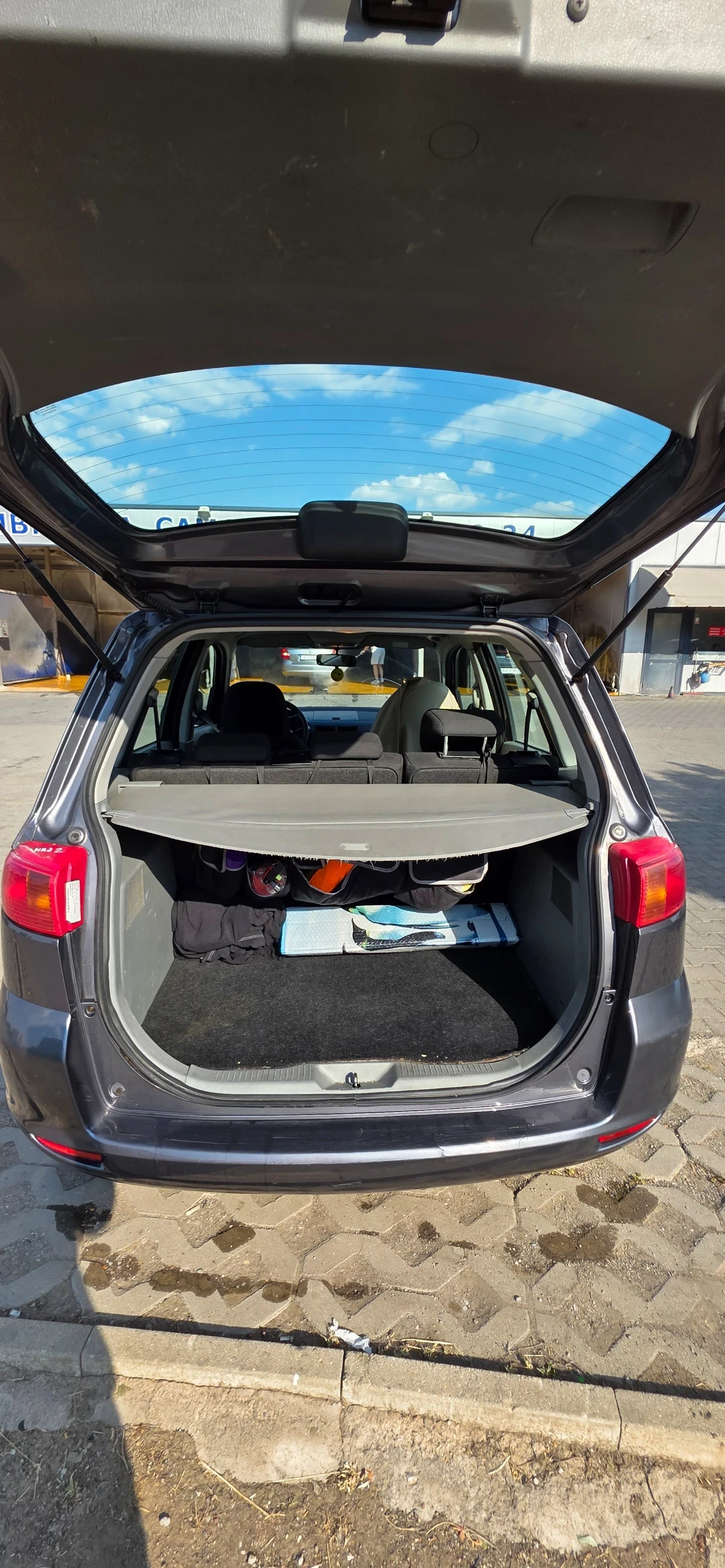 Mazda 2  - изображение 6