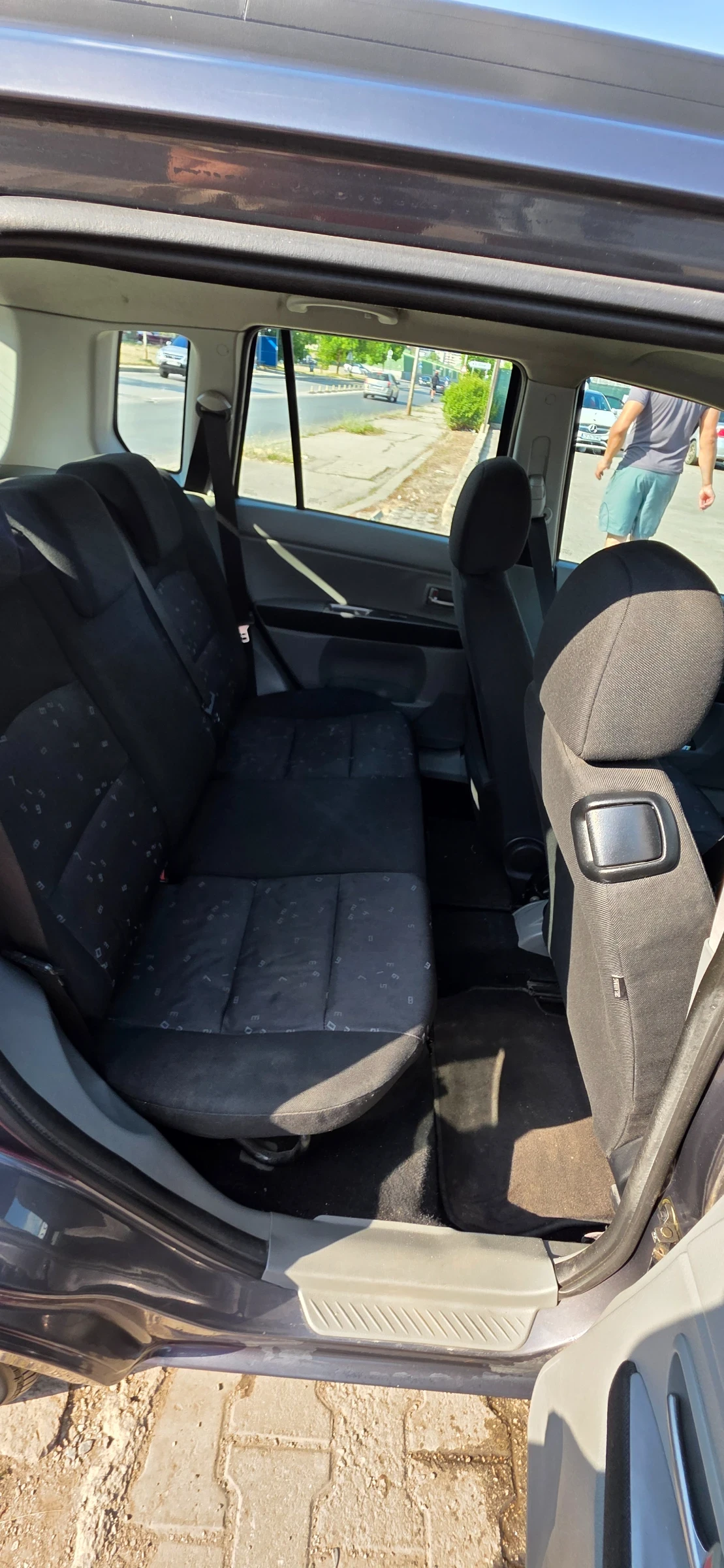 Mazda 2  - изображение 7