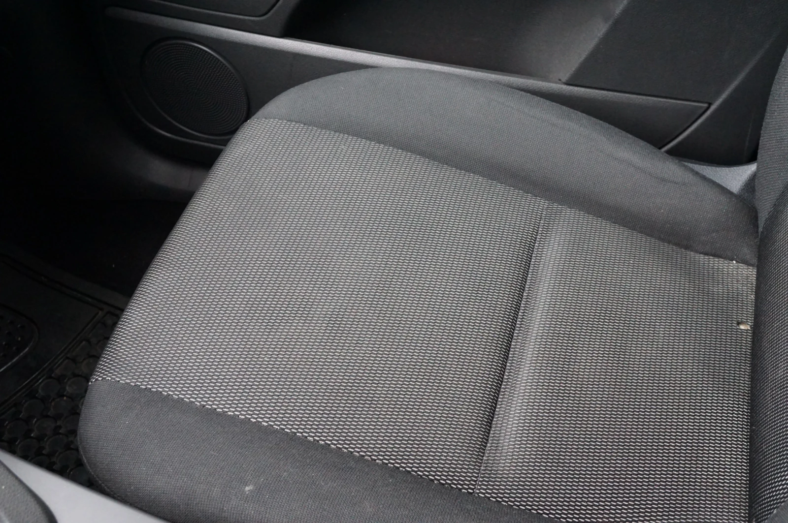 Ford C-max 1.6 TDCI - изображение 9