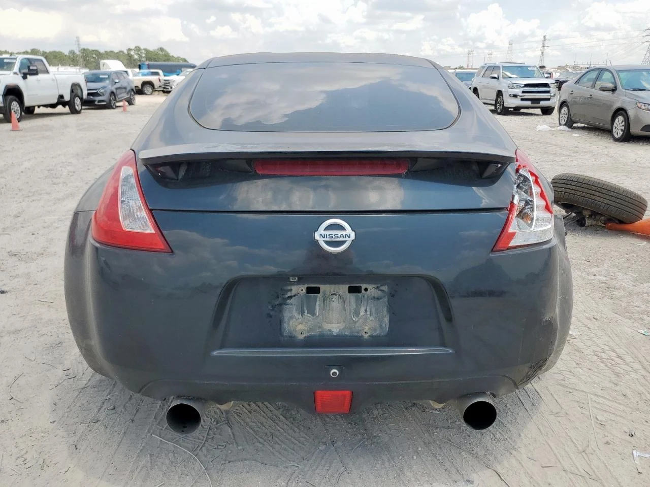 Nissan 370Z BASE - изображение 10