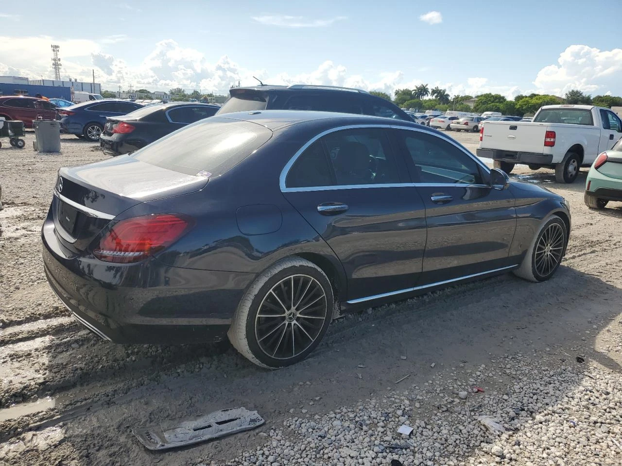 Mercedes-Benz C 300 FULL* ПЕРФЕКТНА - изображение 4