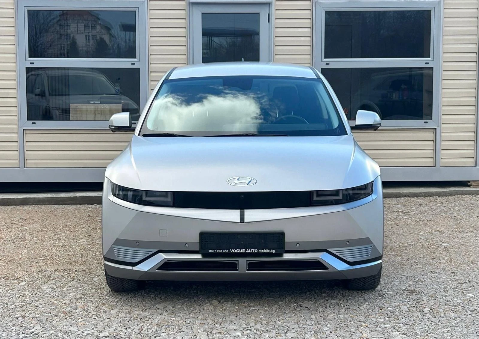 Hyundai Ioniq 5 * UNIQ* 325H.P.* 77.4KW* 18000KM* ГАРАНЦИЯ - изображение 2