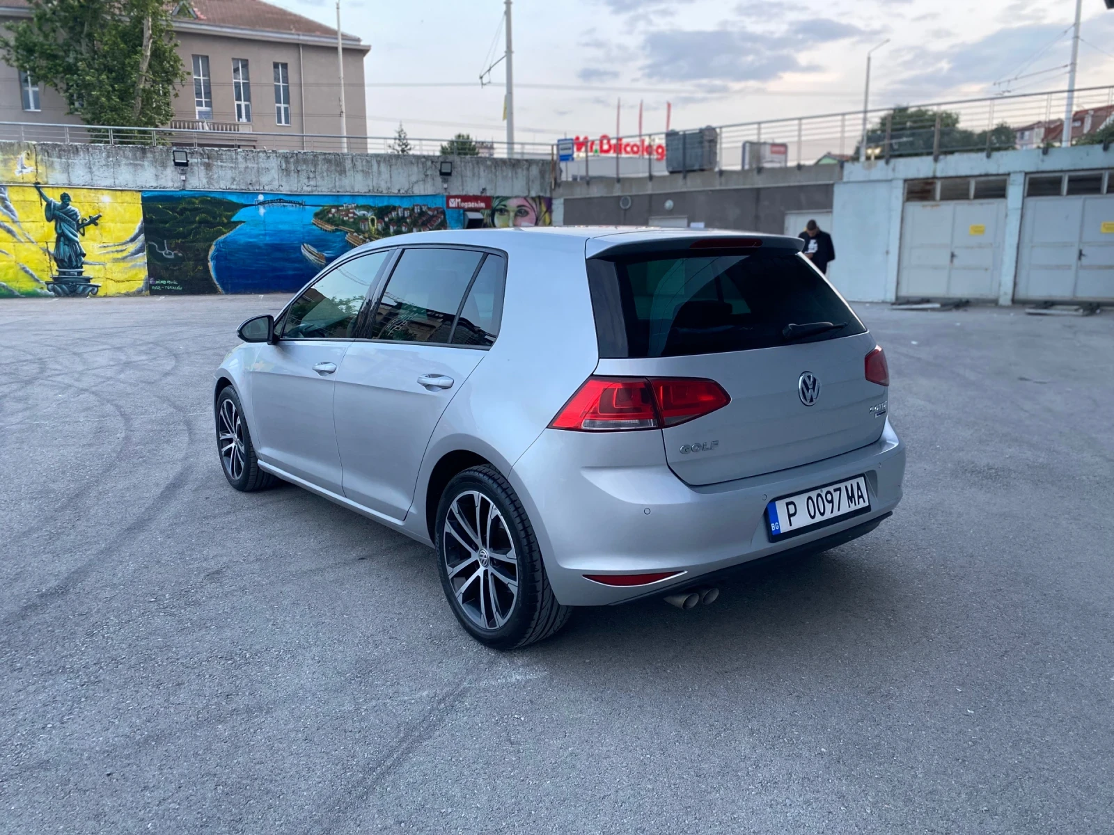 VW Golf 2.0TDI 150к.с, снимка 6 - Автомобили и джипове - 53987299