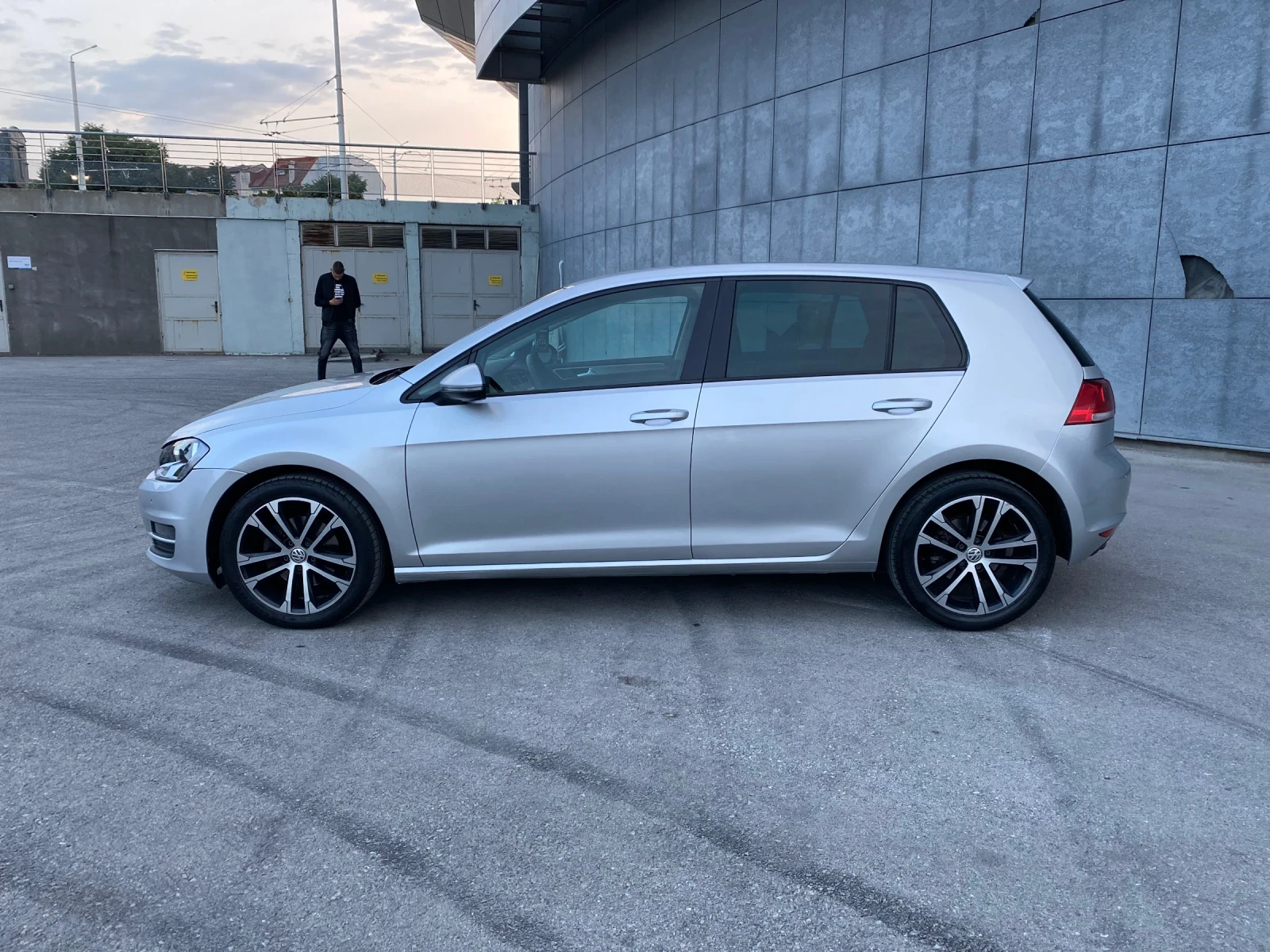VW Golf 2.0TDI 150к.с, снимка 7 - Автомобили и джипове - 53987299