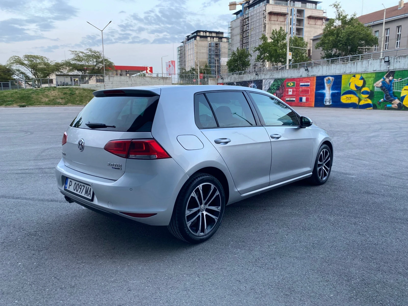 VW Golf 2.0TDI 150к.с, снимка 5 - Автомобили и джипове - 53987299