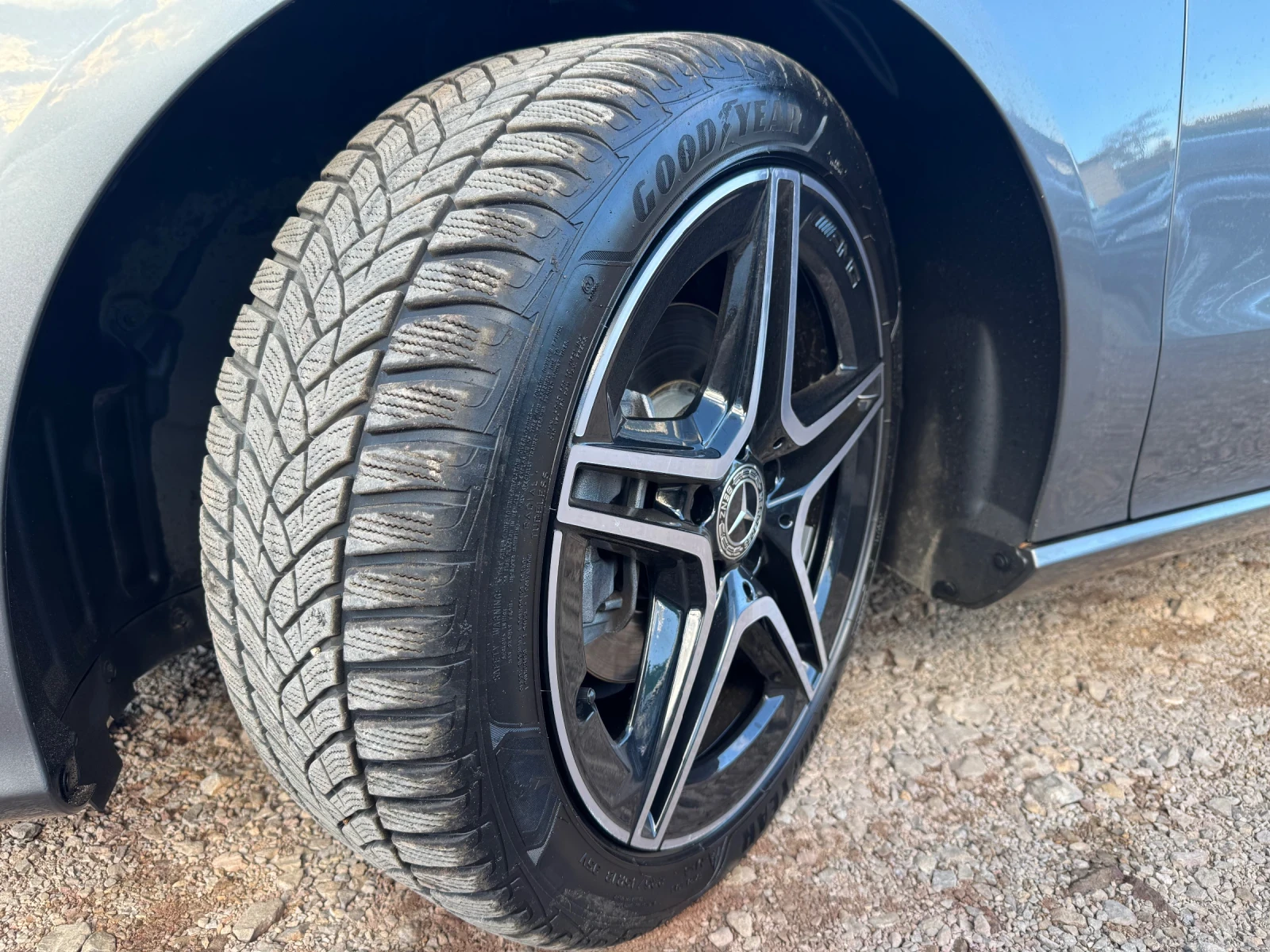 Mercedes-Benz CLA 200 d Shooting Brake , снимка 9 - Автомобили и джипове - 54109574