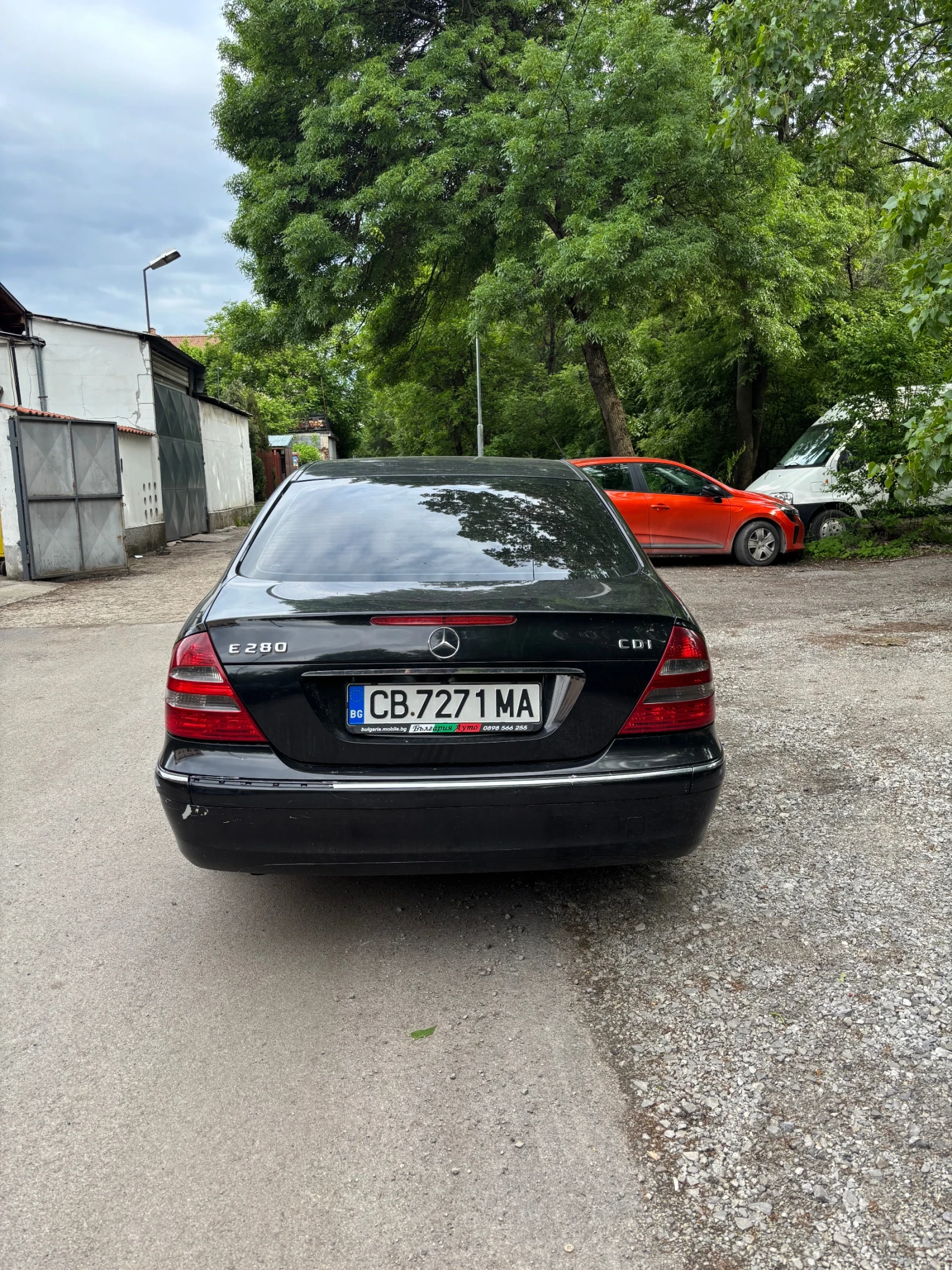 Mercedes-Benz E 280, снимка 2 - Автомобили и джипове - 54609020