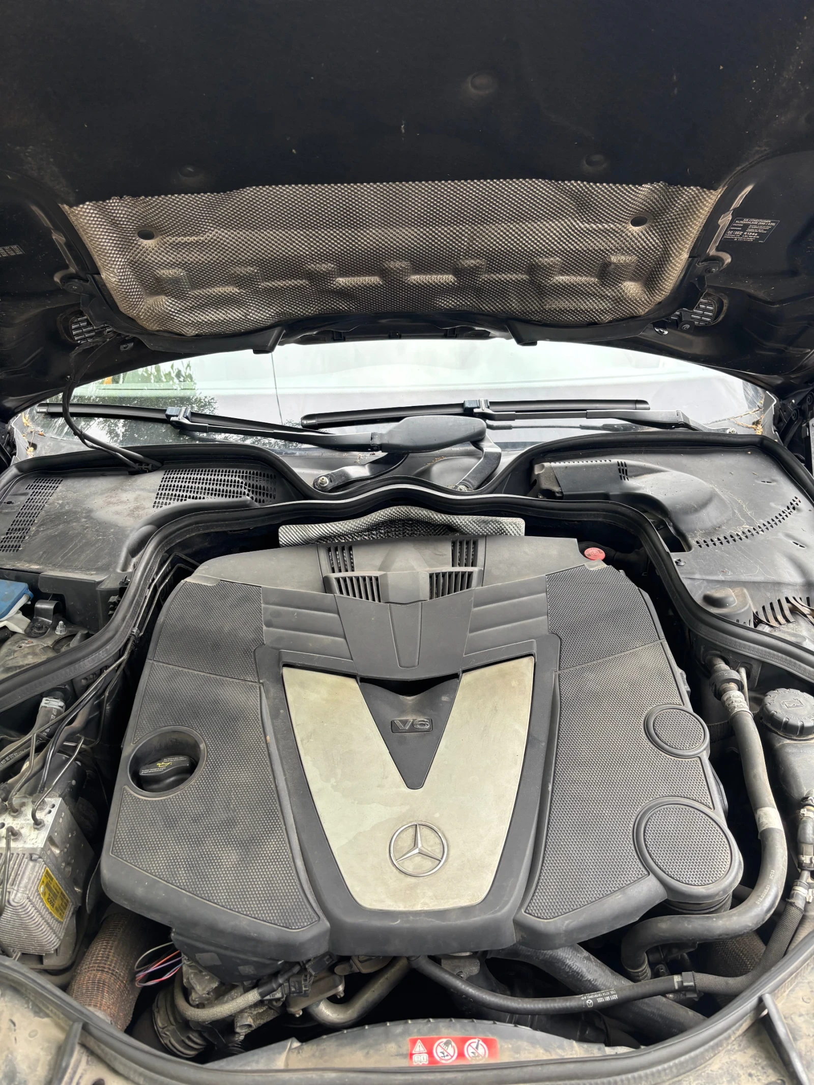 Mercedes-Benz E 280, снимка 5 - Автомобили и джипове - 54609020