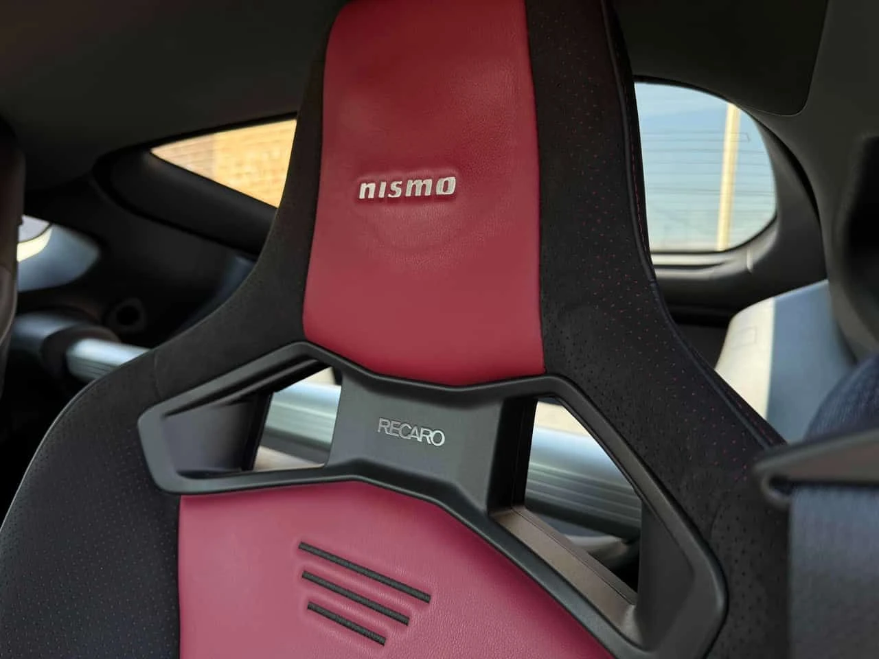 Nissan 370Z Z NISMO  CARFAX, снимка 16 - Автомобили и джипове - 54699858