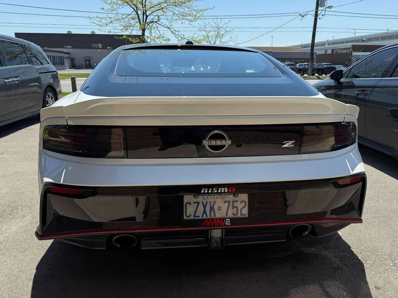 Nissan 370Z Z NISMO  CARFAX, снимка 4 - Автомобили и джипове - 54699858