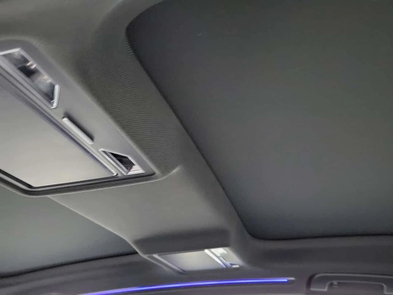 Audi A8 L| DISTR| 360| HUD| ОБДУХ| ПАНО| 2 КЛЮЧА| CARFAX, снимка 15 - Автомобили и джипове - 54840384