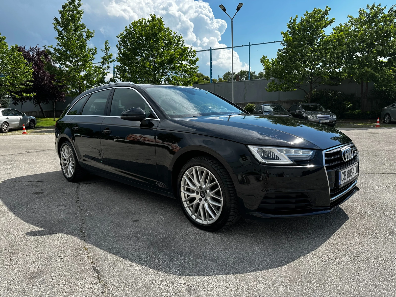Audi A4 Avant 2.0d 190 к.с./ГАРАНЦИЯ, снимка 6 - Автомобили и джипове - 54877897