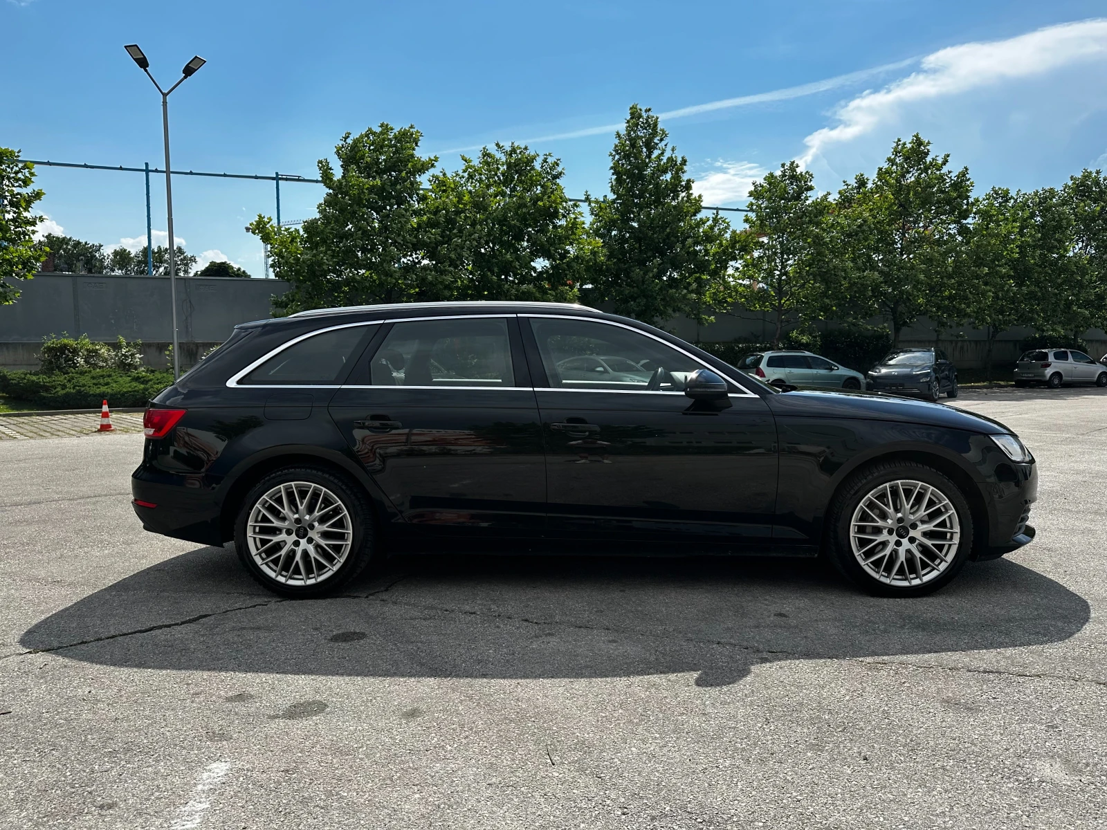 Audi A4 Avant 2.0d 190 к.с./ГАРАНЦИЯ, снимка 5 - Автомобили и джипове - 54877897