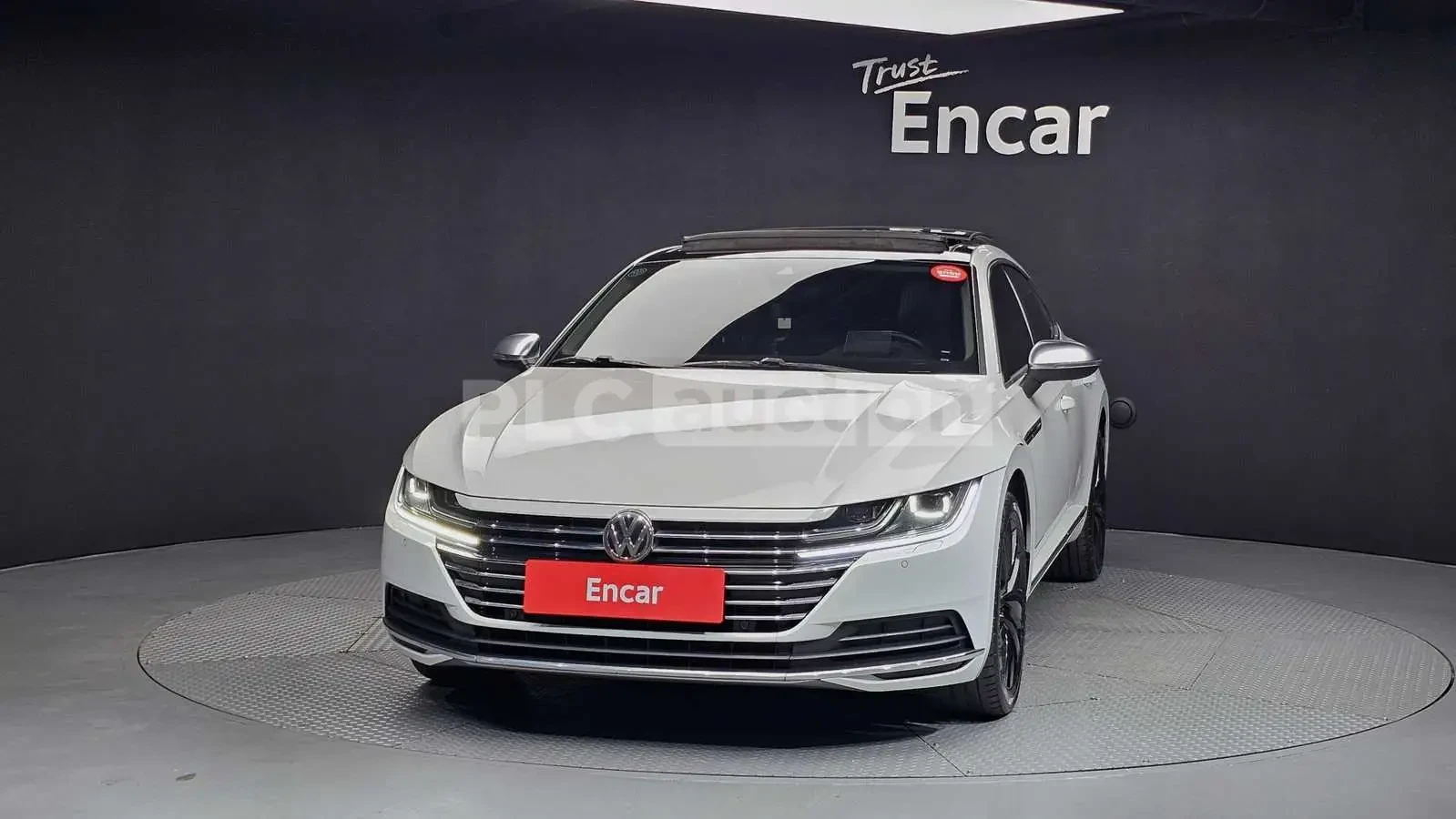 VW Arteon PRESTIGE/HEAD UP/360/ПОДГРЕВ/ОБДУХВАНЕ!ПАНОРАМА, снимка 3 - Автомобили и джипове - 55137362