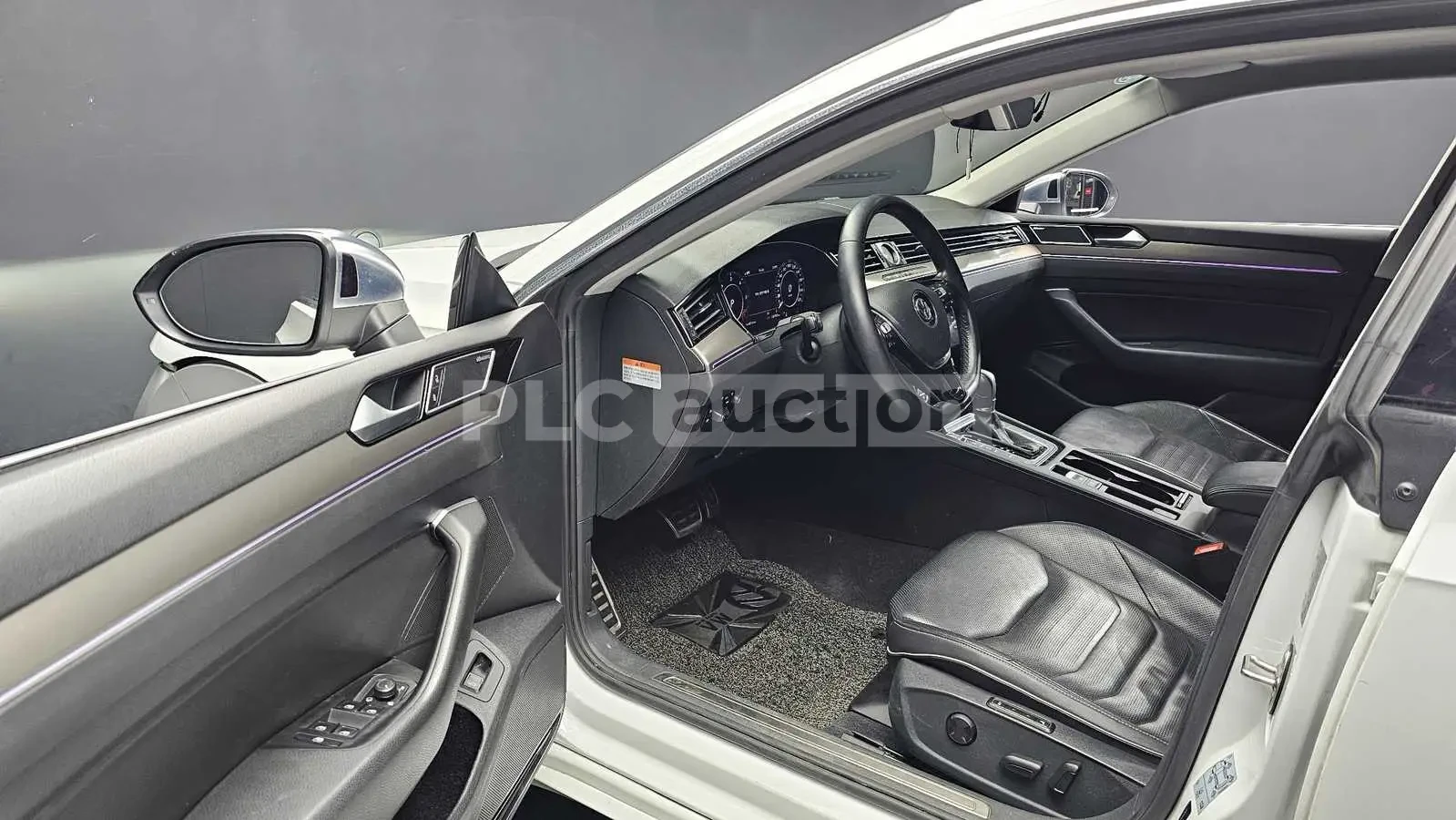VW Arteon PRESTIGE/HEAD UP/360/ПОДГРЕВ/ОБДУХВАНЕ!ПАНОРАМА, снимка 10 - Автомобили и джипове - 55137362