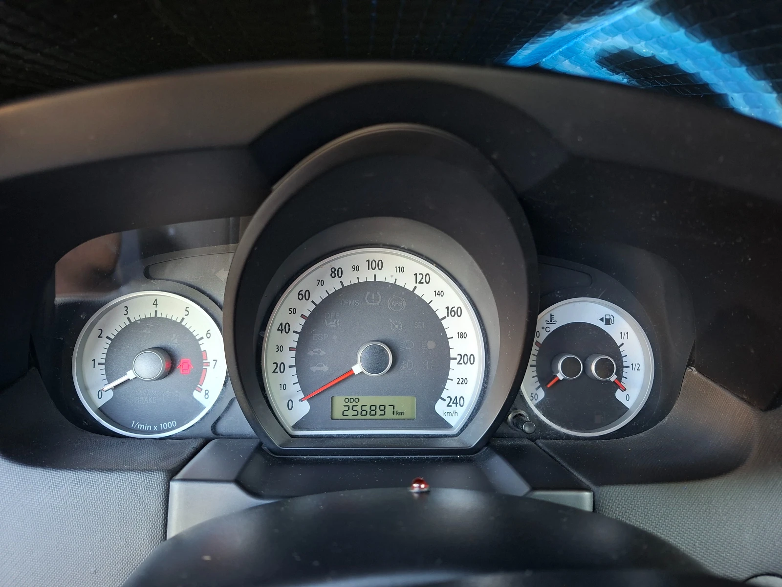 Kia Ceed, снимка 8 - Автомобили и джипове - 55244737