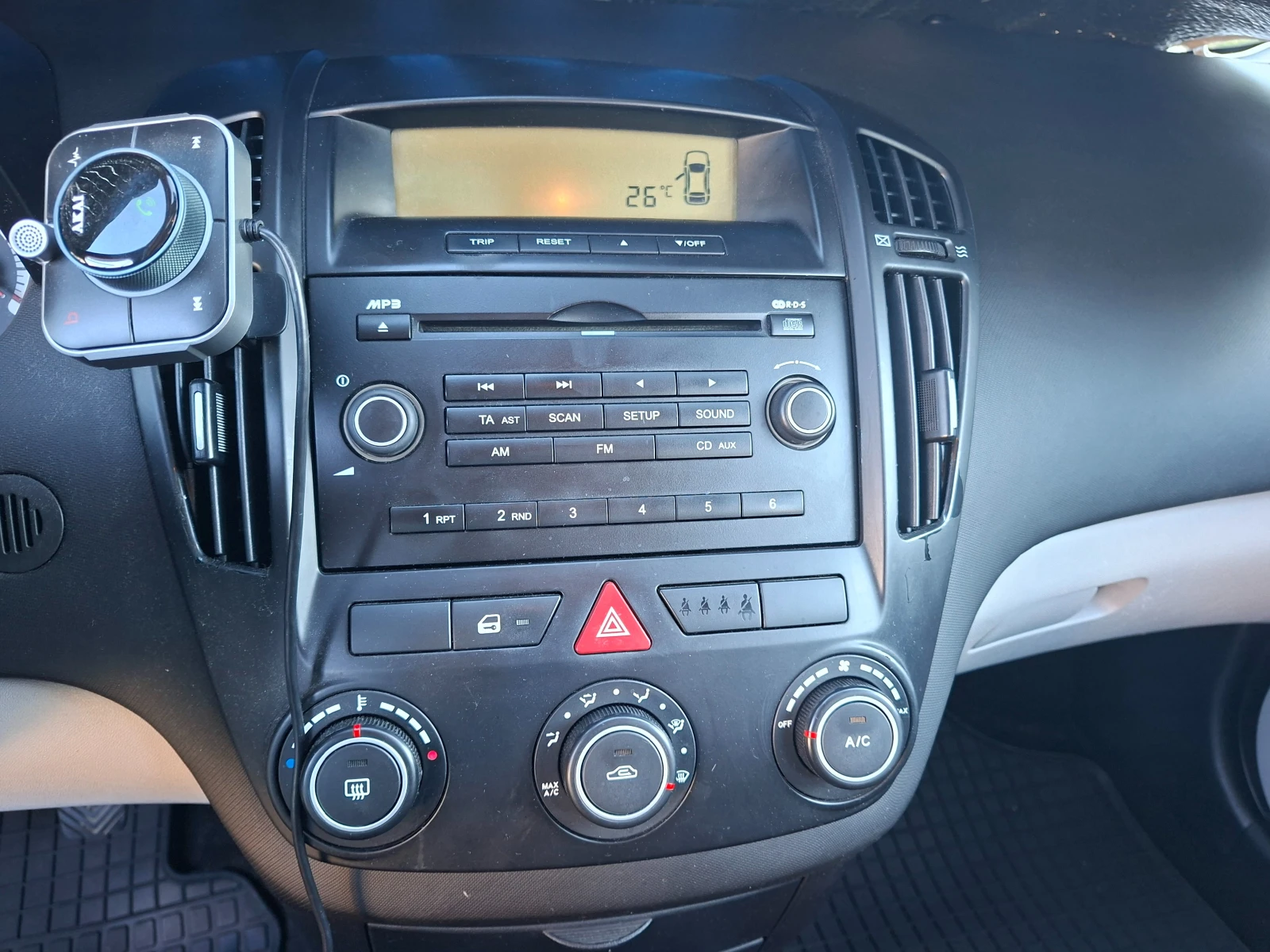 Kia Ceed, снимка 9 - Автомобили и джипове - 55244737