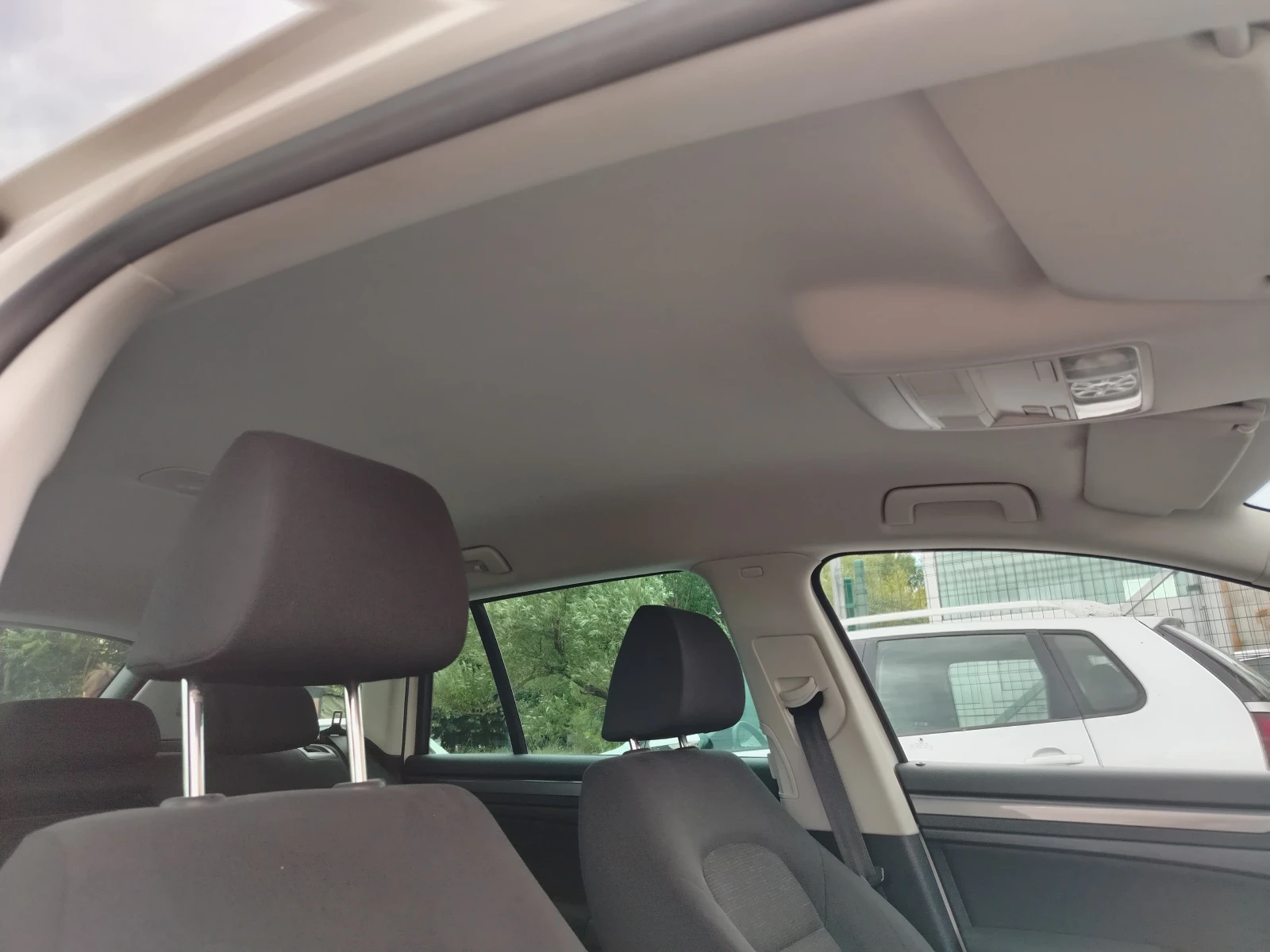 Skoda Superb 2.0 TDI , снимка 11 - Автомобили и джипове - 55266392